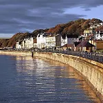 Casa de Férias Paws And Relax - Part Of The The Bay Village With Pool, Gym And Direct Access, Pub, Restaurant, Tennis And Meadows Walks