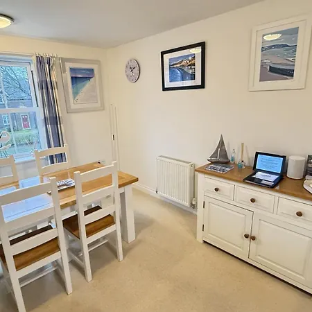 Paws And Relax - Part Of The The Bay Village With Pool, Gym And Direct Access, Pub, Restaurant, Tennis And Meadows Walks Filey