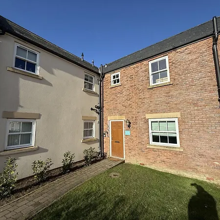 Casa de Férias Paws And Relax - Part Of The The Bay Village With Pool, Gym And Direct Access, Pub, Restaurant, Tennis And Meadows Walks Filey