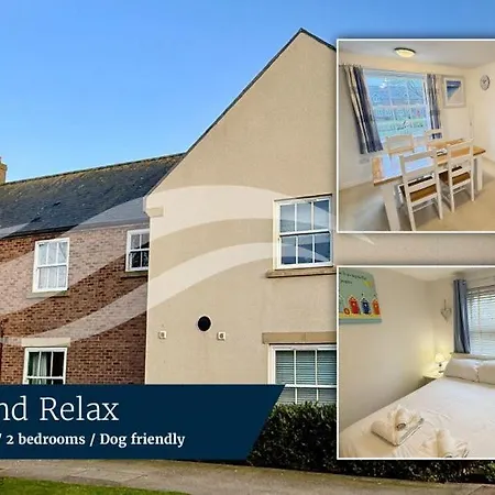 Casa de Férias Paws And Relax - Part Of The The Bay Village With Pool, Gym And Direct Access, Pub, Restaurant, Tennis And Meadows Walks