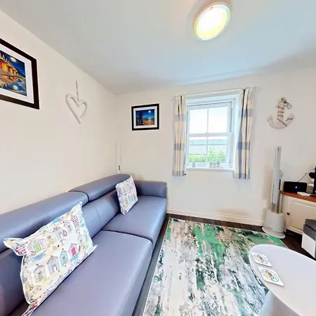 Paws And Relax - Part Of The The Bay Village With Pool, Gym And Direct Access, Pub, Restaurant, Tennis And Meadows Walks Casa de Férias Filey
