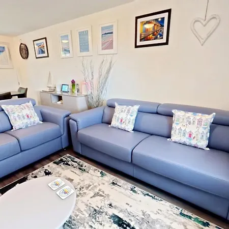 Paws And Relax - Part Of The The Bay Village With Pool, Gym And Direct Access, Pub, Restaurant, Tennis And Meadows Walks Casa de Férias Filey